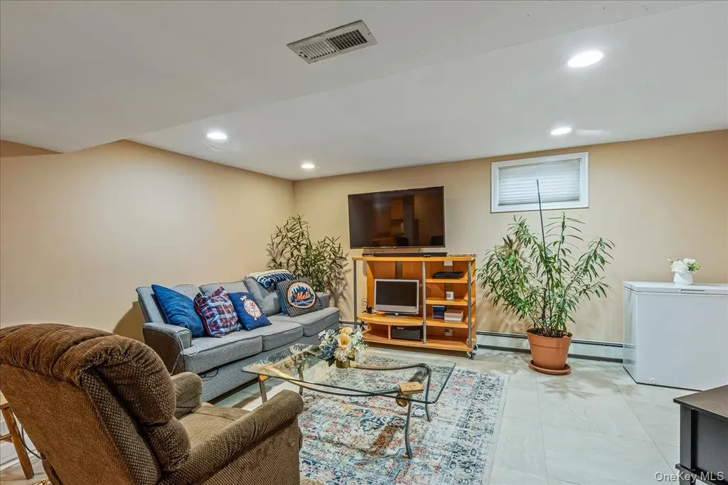 150-38 24th Avenue Whitestone NY 11357