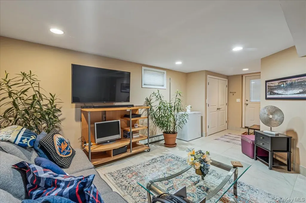 150-38 24th Avenue Whitestone NY 11357