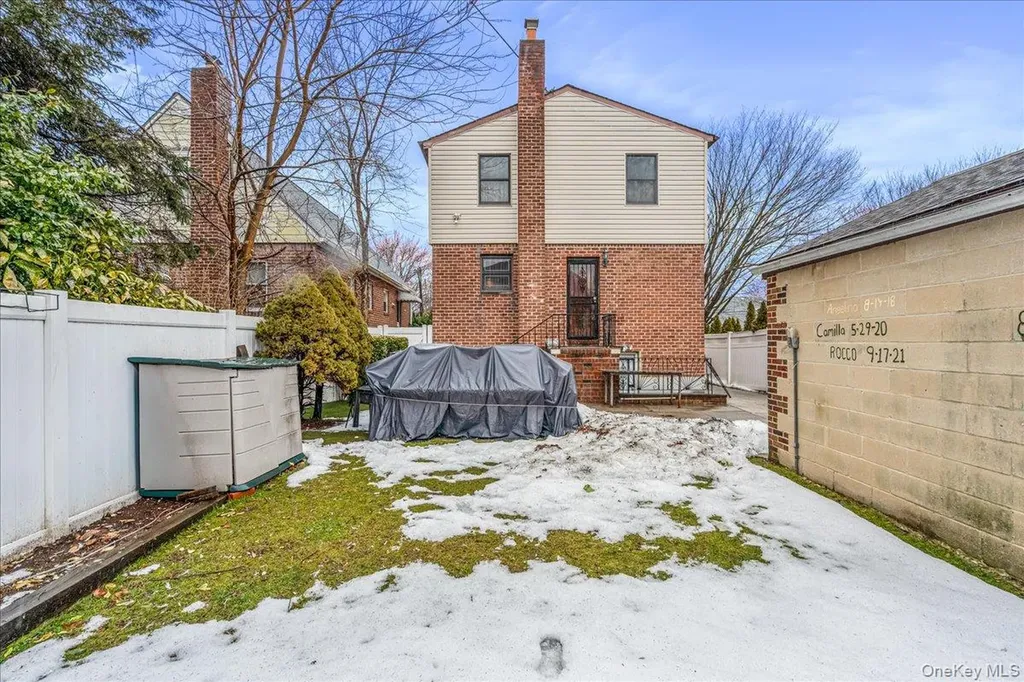150-38 24th Avenue Whitestone NY 11357