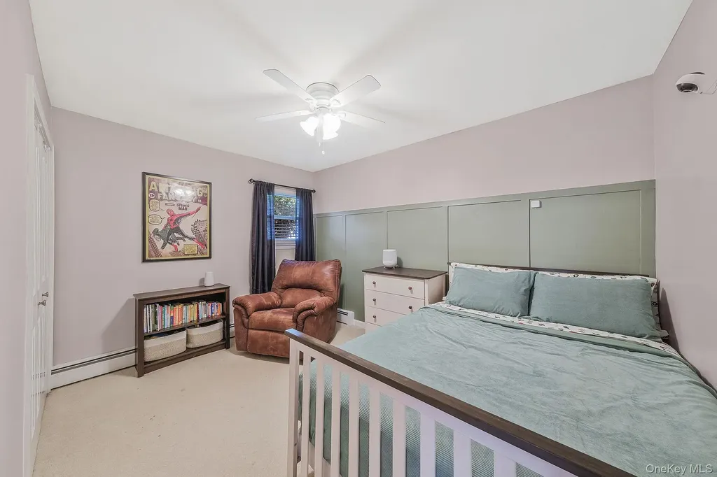 35 Strafford Street Mastic NY 11950