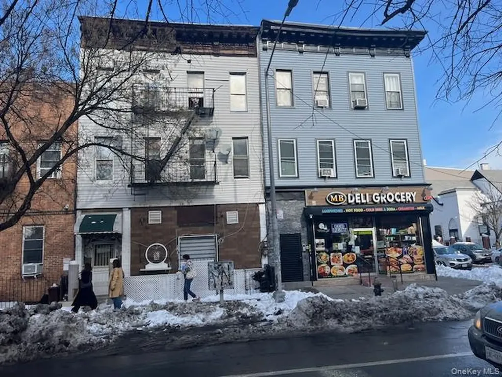 139 Evergreen Avenue Brooklyn NY 11206