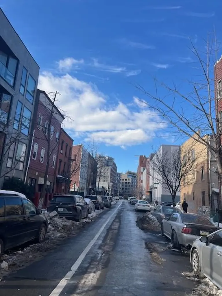 139 Evergreen Avenue Brooklyn NY 11206