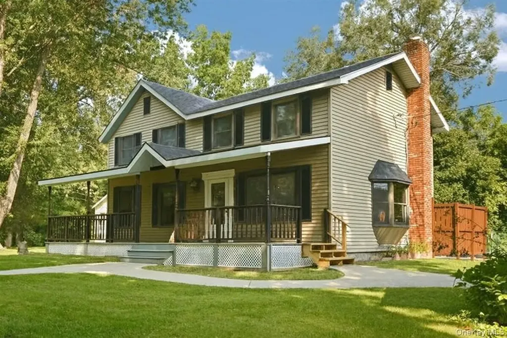 266 Scheller Park Road Coxsackie NY 12124