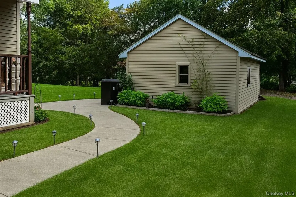 266 Scheller Park Road Coxsackie NY 12124