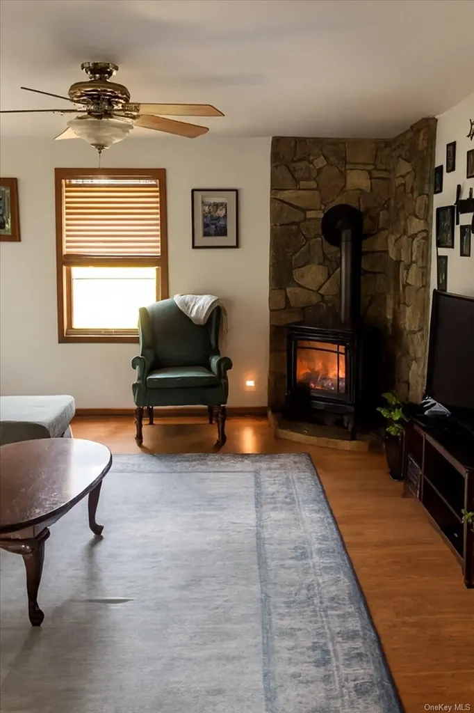 266 Scheller Park Road Coxsackie NY 12124