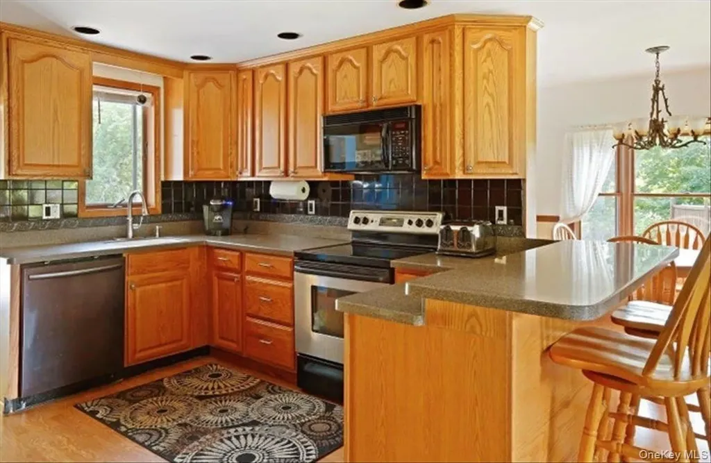 266 Scheller Park Road Coxsackie NY 12124