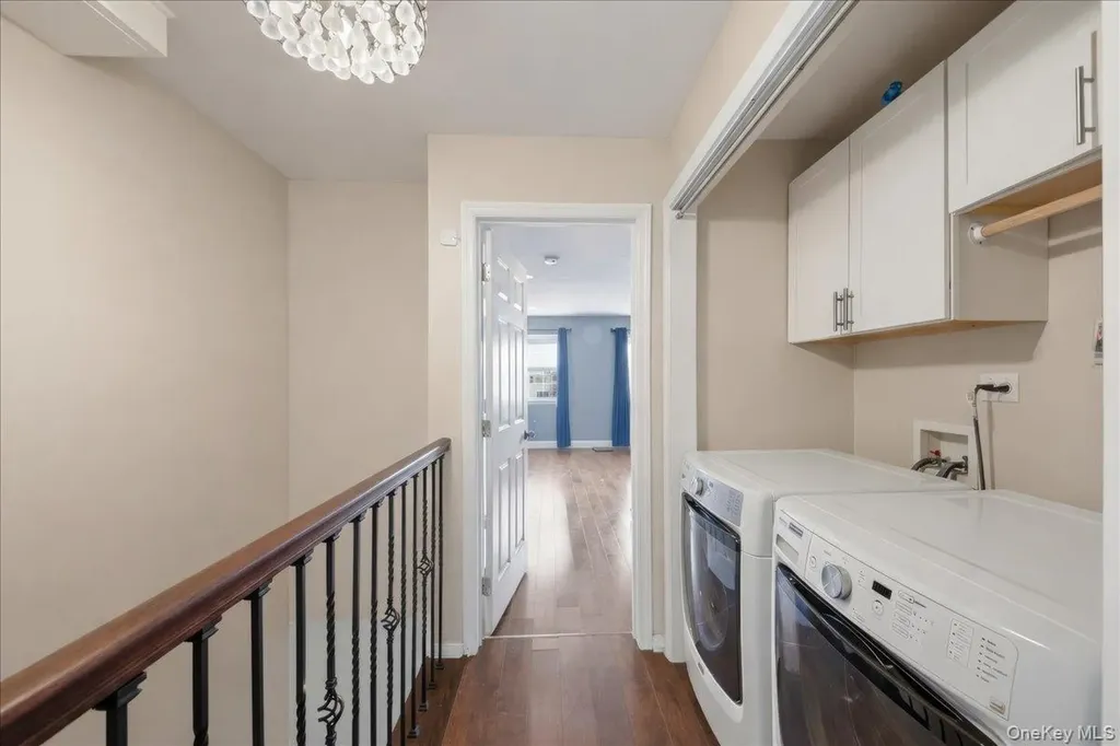 126 Mermaid Lane Bronx NY 10473