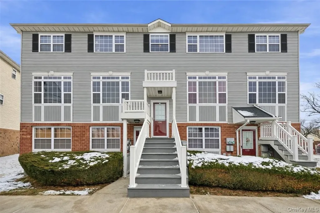 126 Mermaid Lane Bronx NY 10473