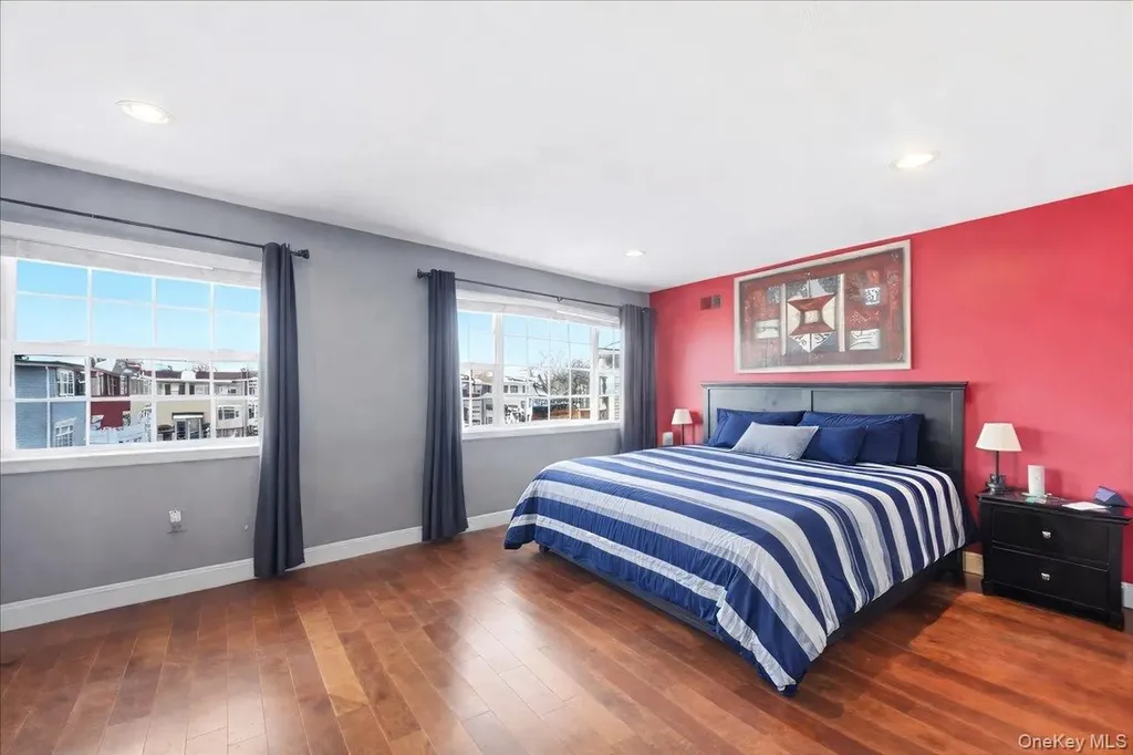126 Mermaid Lane Bronx NY 10473