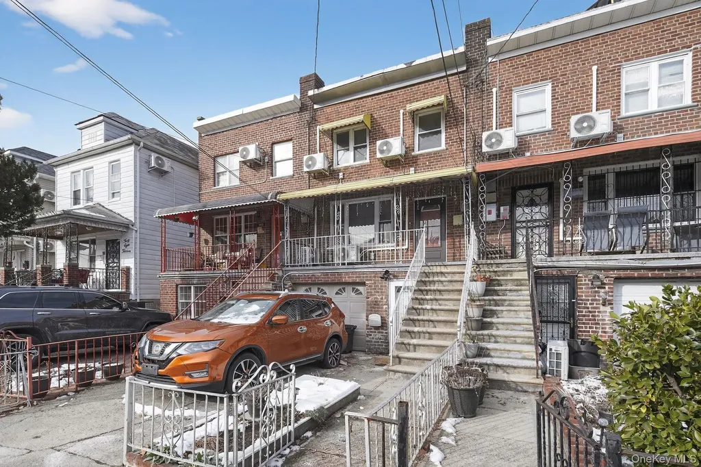 4817 Wilder Avenue Bronx NY 10470