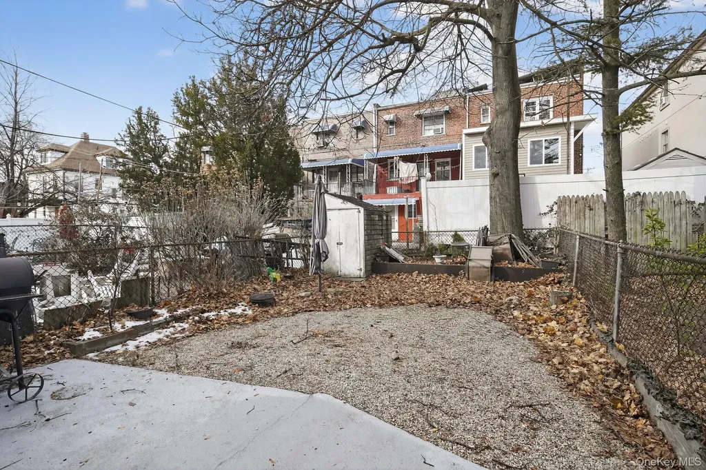 4817 Wilder Avenue Bronx NY 10470