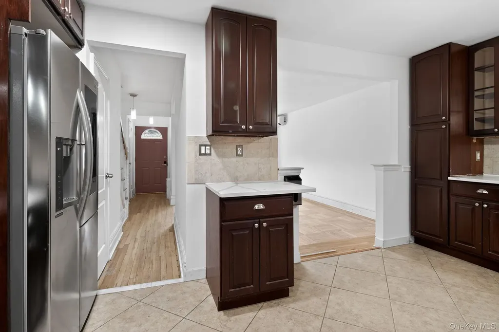 4817 Wilder Avenue Bronx NY 10470