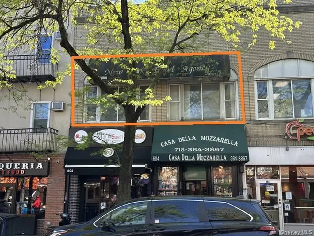 602 E 187th Street Bronx NY 10458