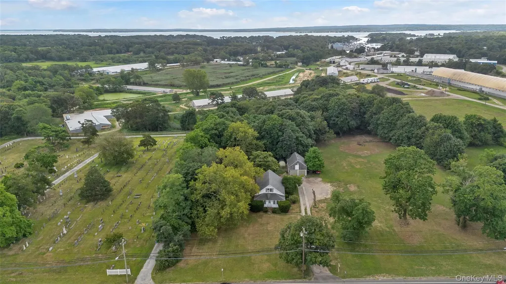 653 Main Road Aquebogue NY 11931