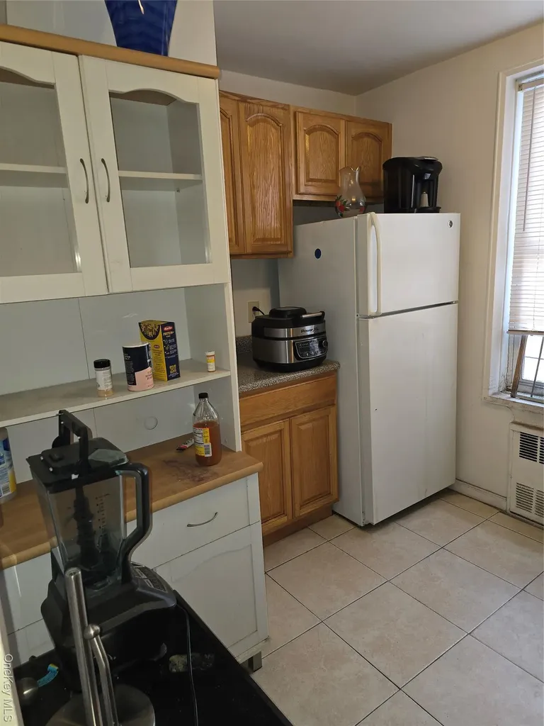 1332 Metropolitan Avenue Bronx NY 10462