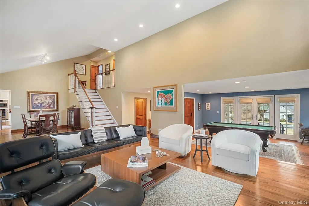 6 Old Oak Road Rye Brook NY 10573