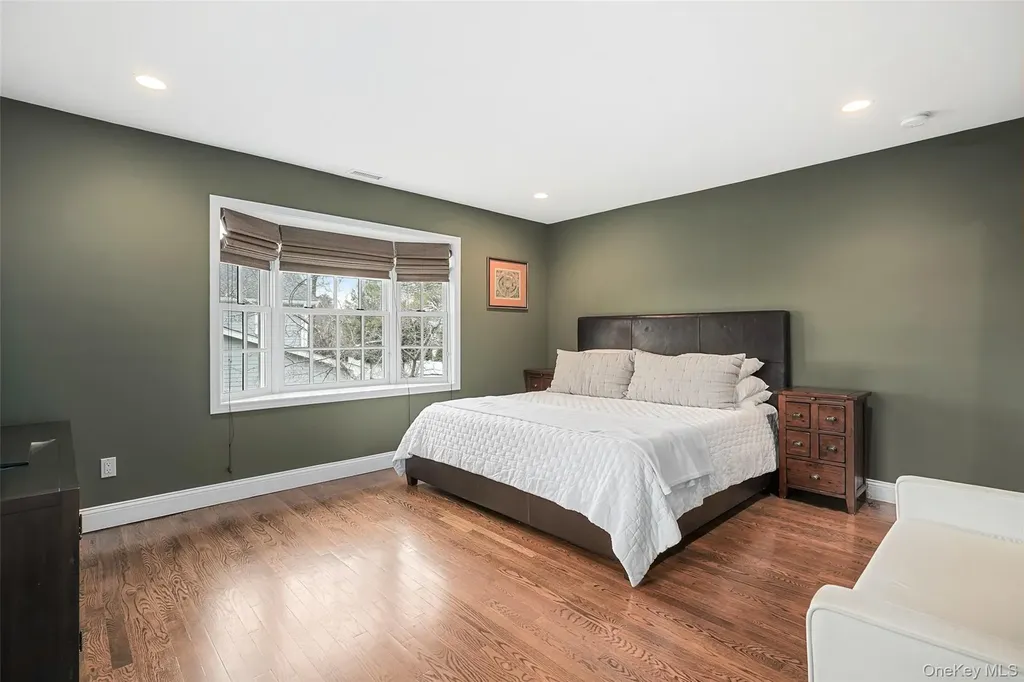 6 Old Oak Road Rye Brook NY 10573