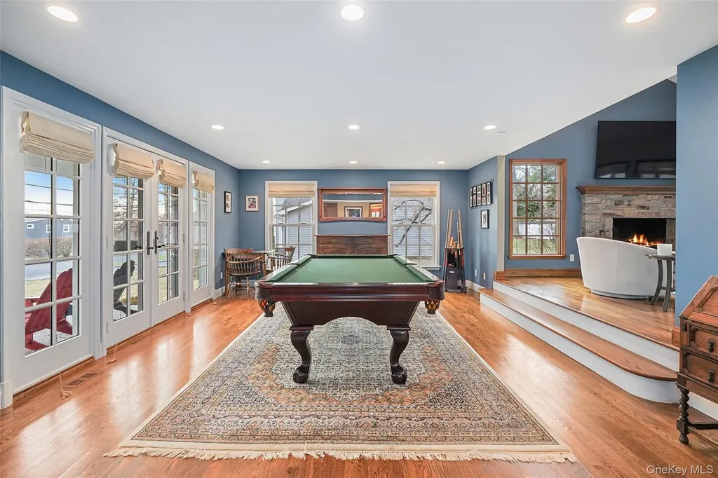 6 Old Oak Road Rye Brook NY 10573