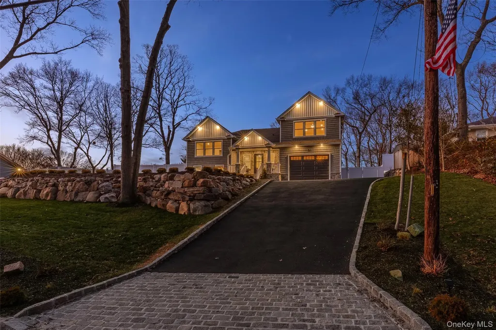5 Poplar Drive Smithtown NY 11787