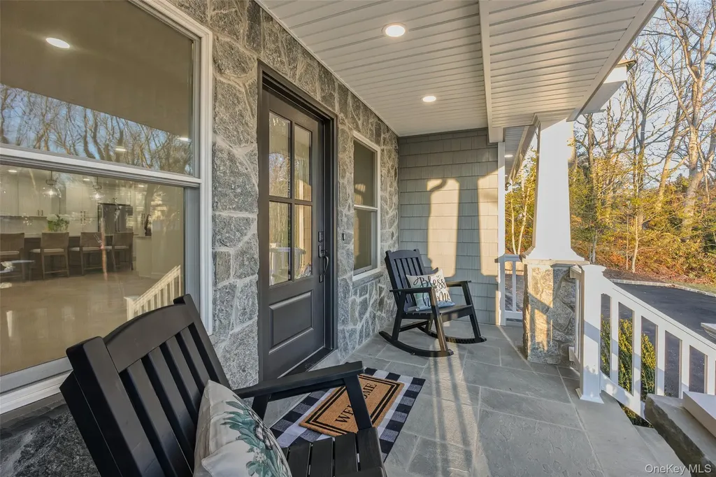 5 Poplar Drive Smithtown NY 11787
