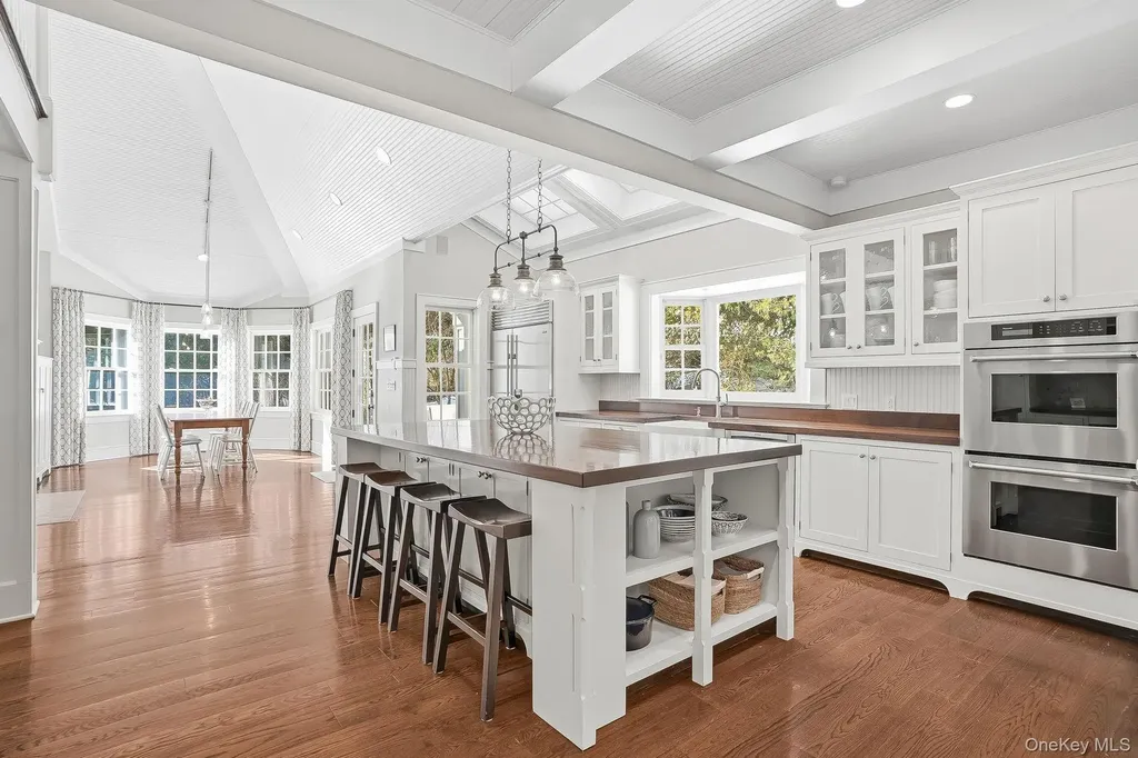880 Forest Avenue Rye NY 10580