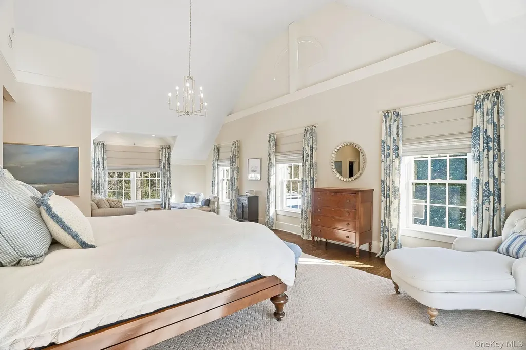 880 Forest Avenue Rye NY 10580