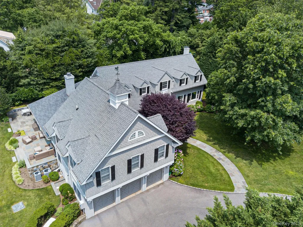 880 Forest Avenue Rye NY 10580