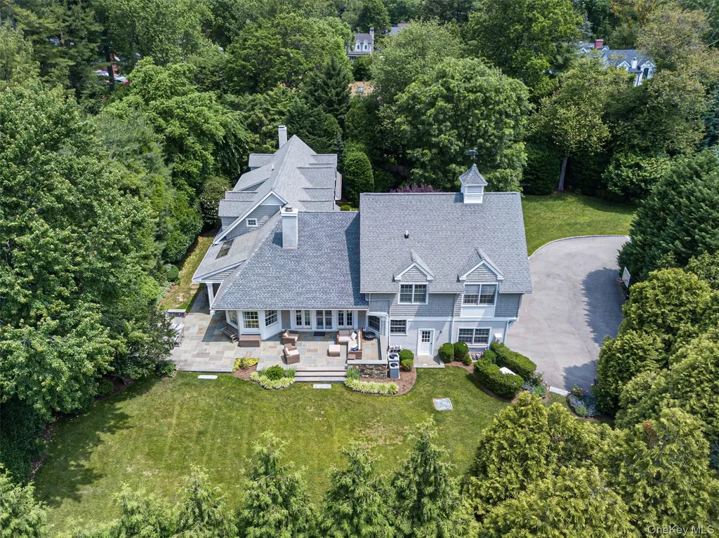 880 Forest Avenue Rye NY 10580