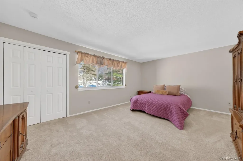 228 Heritage Hills Somers NY 10589