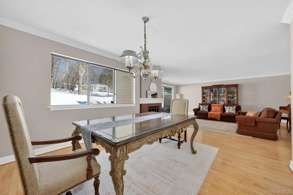 228 Heritage Hills Somers NY 10589