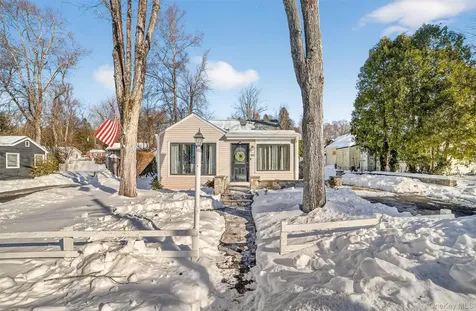 40 Orchard Road Putnam Valley NY 10579