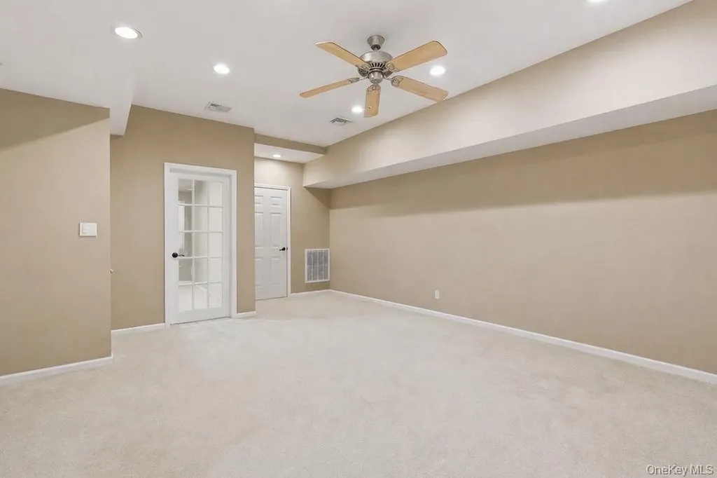 305 Glenwood Drive Briarcliff Manor NY 10510
