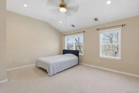 305 Glenwood Drive Briarcliff Manor NY 10510