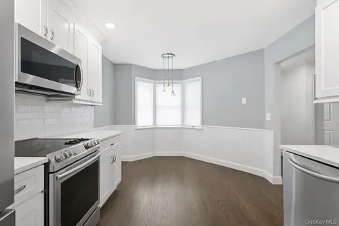 305 Glenwood Drive Briarcliff Manor NY 10510