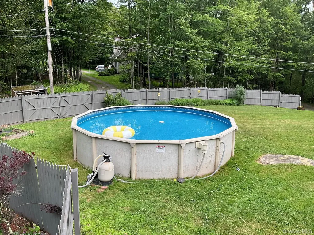 35 Mohawk Circle Ferndale NY 12734