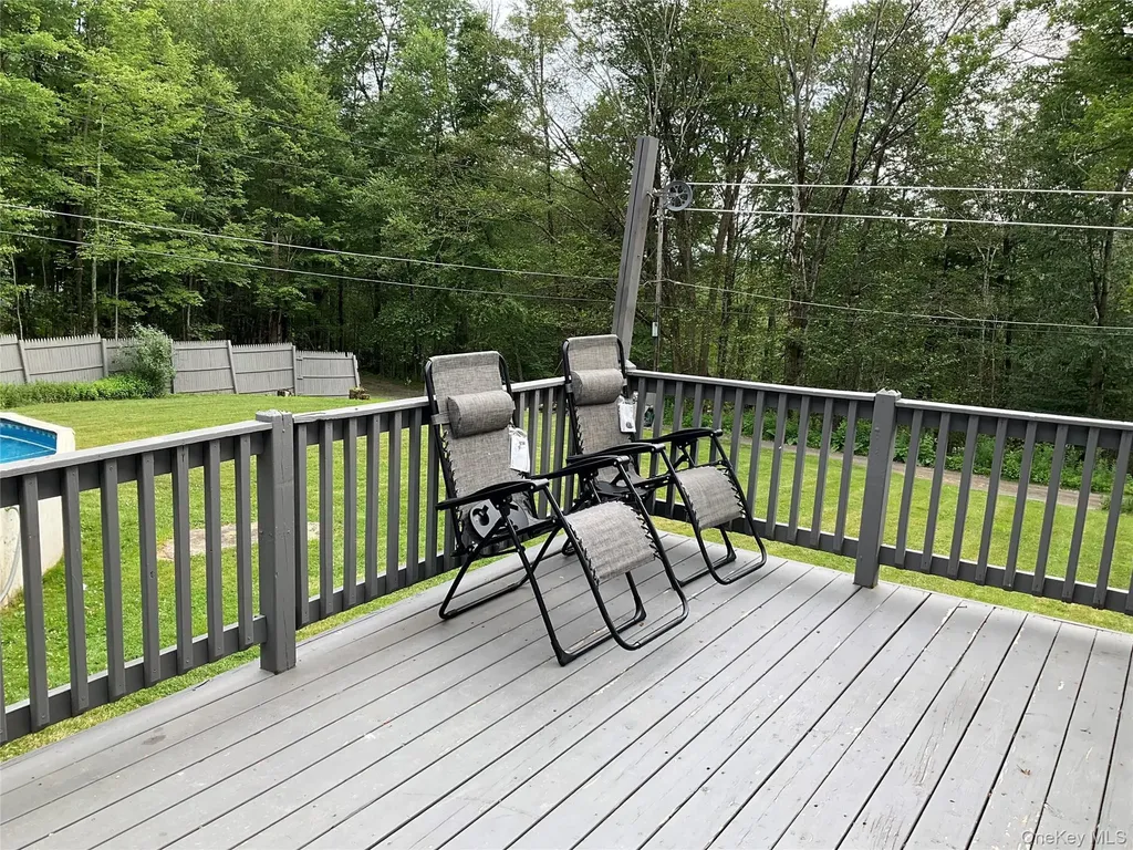 35 Mohawk Circle Ferndale NY 12734