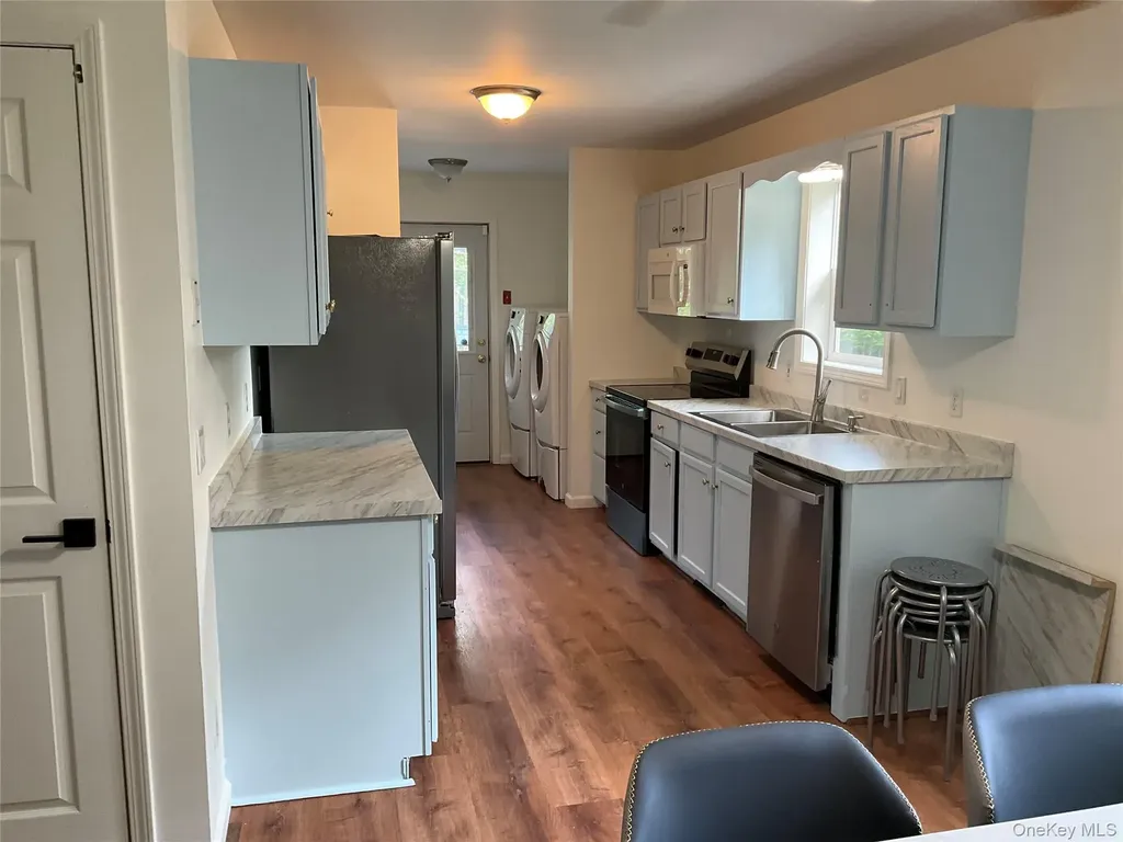 35 Mohawk Circle Ferndale NY 12734