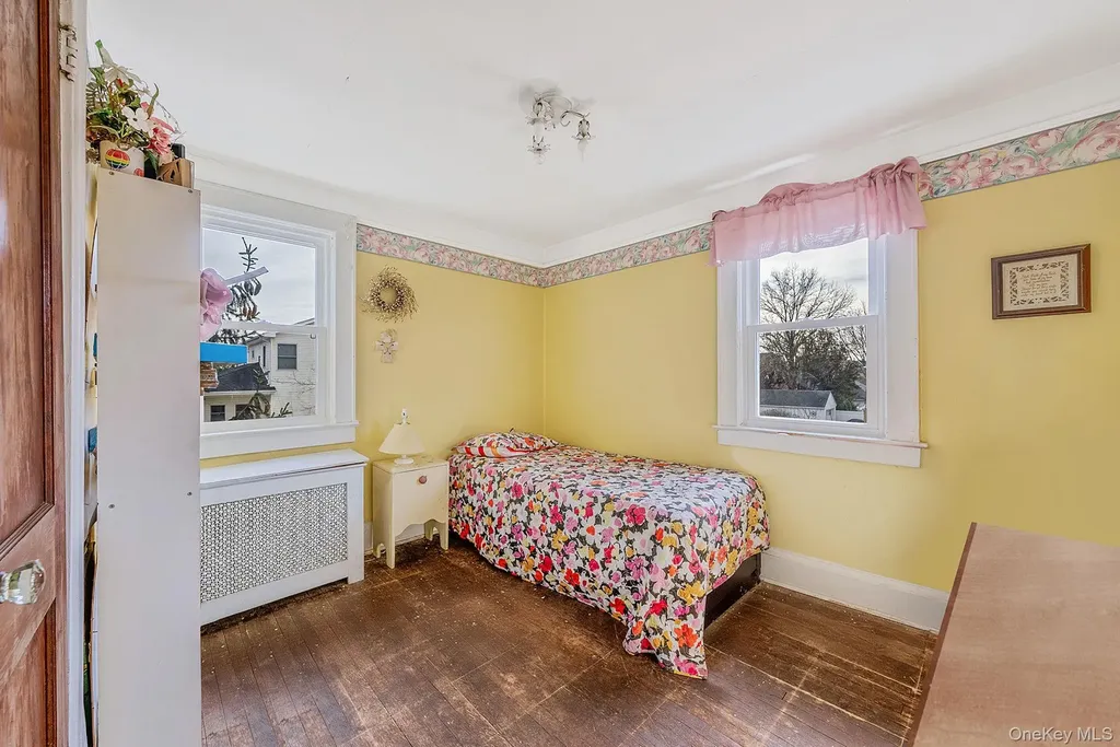 2469 Washington Avenue Oceanside NY 11572