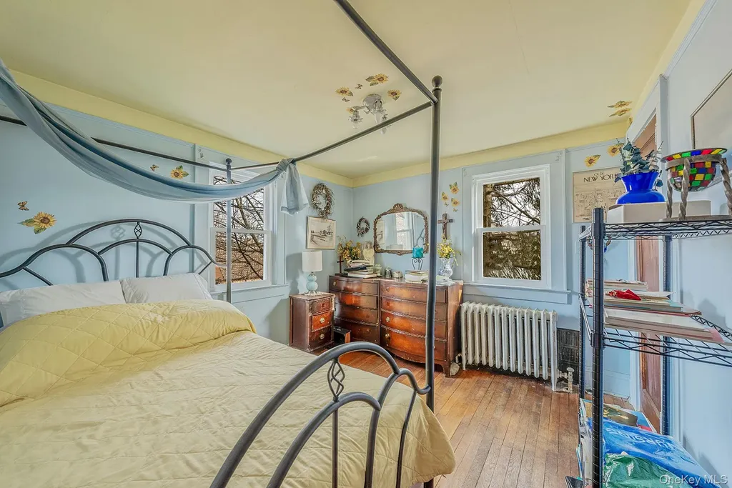 2469 Washington Avenue Oceanside NY 11572