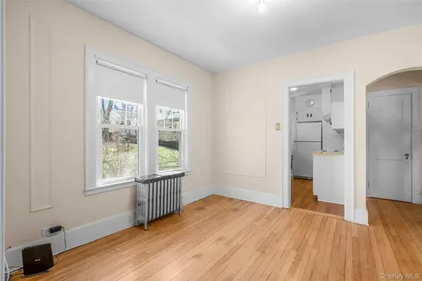 42 Crestview Street New Rochelle NY 10801