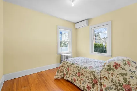 42 Crestview Street New Rochelle NY 10801
