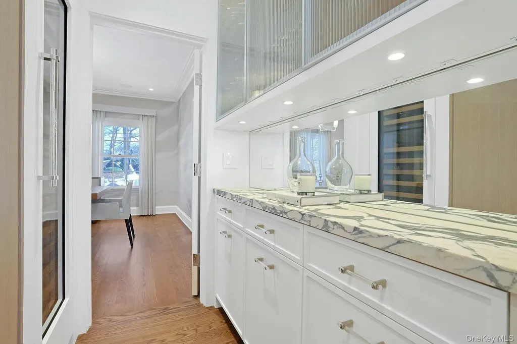 19 Overlook Road Scarsdale NY 10583
