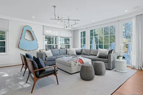 19 Overlook Road Scarsdale NY 10583