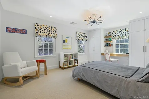 19 Overlook Road Scarsdale NY 10583