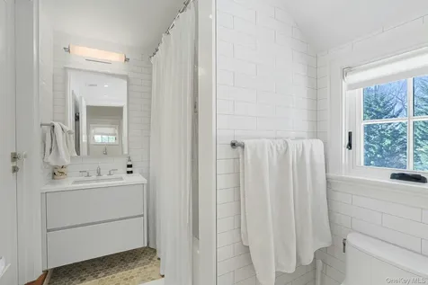 19 Overlook Road Scarsdale NY 10583