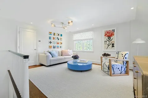 19 Overlook Road Scarsdale NY 10583