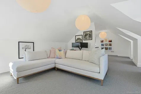 19 Overlook Road Scarsdale NY 10583