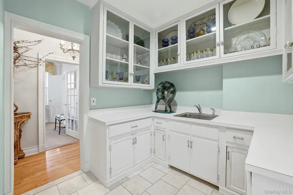 10 Brooklands Bronxville NY 10708