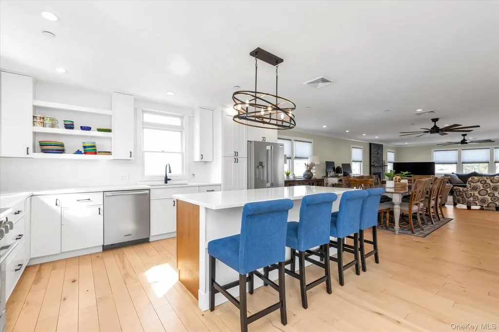 3894 Sands Lane Seaford NY 11783