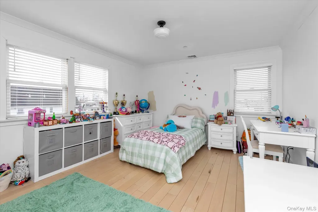 3894 Sands Lane Seaford NY 11783